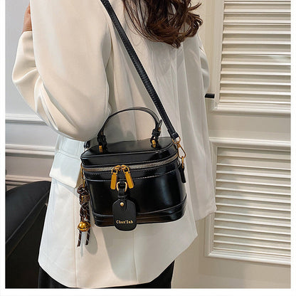 Women’s Premium Vintage Bucket Bag - Retro Chic Top Handle Crossbody Purse for Stylish Casual Use
