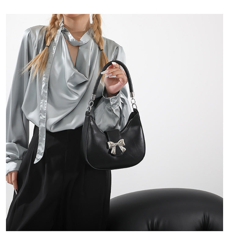 Women’s Bow-Adorned Chain Shoulder Bag - Crossbody Purse with Detachable Strap
