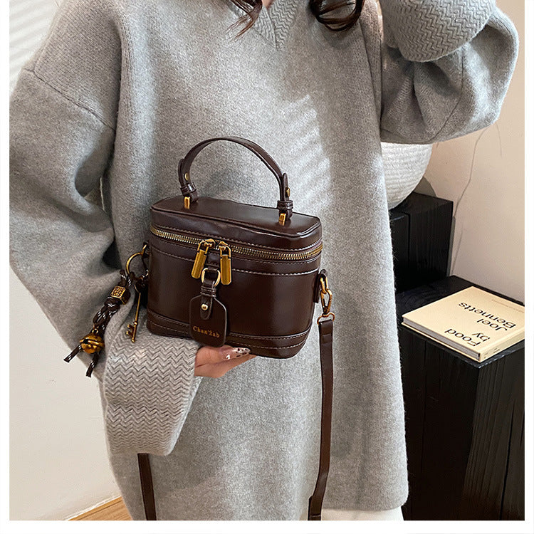 Women’s Premium Vintage Bucket Bag - Retro Chic Top Handle Crossbody Purse for Stylish Casual Use