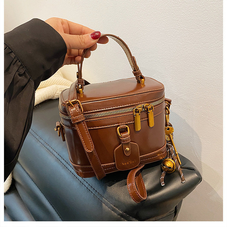 Women’s Premium Vintage Bucket Bag - Retro Chic Top Handle Crossbody Purse for Stylish Casual Use