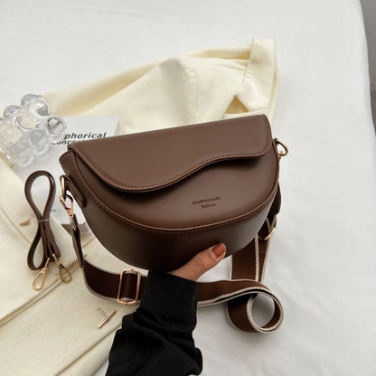 Women’s Vintage Saddle Crossbody Bag – Minimalist Underarm Shoulder Purse