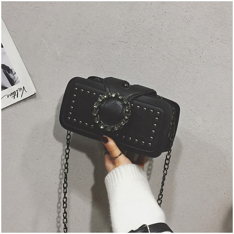 Women’s Vintage Rhinestone Chain Crossbody Bag - Mini Square Purse with Magnetic Closure