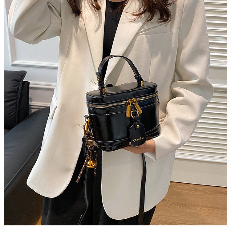 Women’s Premium Vintage Bucket Bag - Retro Chic Top Handle Crossbody Purse for Stylish Casual Use